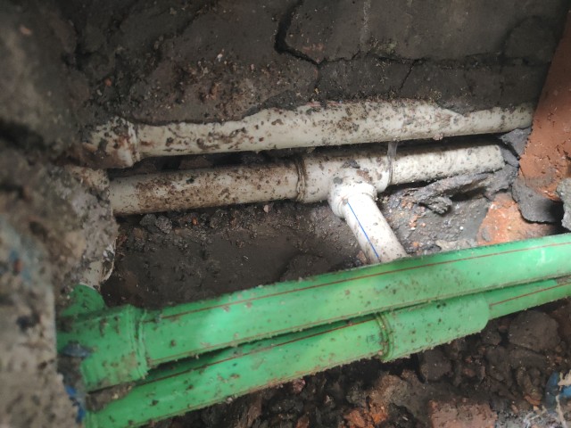连州市消防水管漏水检测维修.客厅漏水检测维修